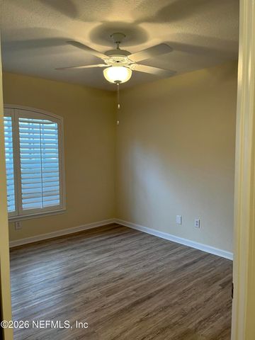 1701 THE GREENS Way 816, Jacksonville Beach, FL 32250