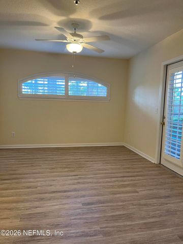 1701 THE GREENS Way 816, Jacksonville Beach, FL 32250