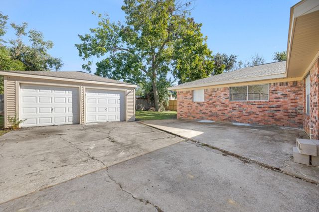 1919 Tallulah Lane, Houston, TX 77077