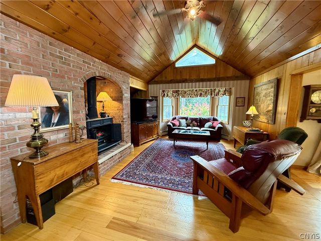 2600 Ballina Road, Cazenovia, NY 13035