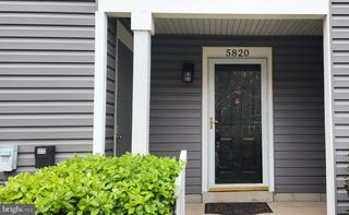 5820 ORCHARD HILL CT #5820, Clifton, VA 20124