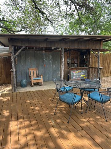 157 E White Rock ST, Buchanan Dam, TX 78609