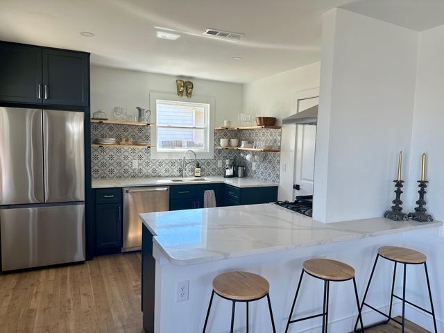 157 E White Rock ST, Buchanan Dam, TX 78609