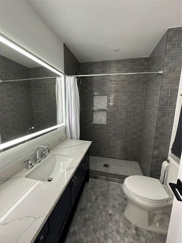 157 E White Rock ST, Buchanan Dam, TX 78609