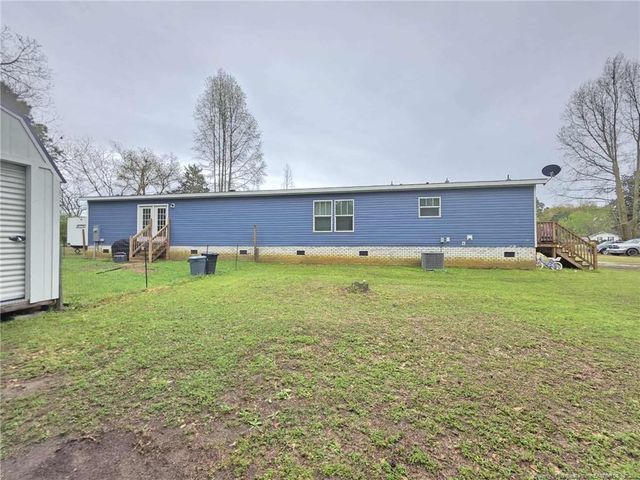 64 Horseshoe Road, Autryville, NC 28318