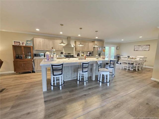 64 Horseshoe Road, Autryville, NC 28318