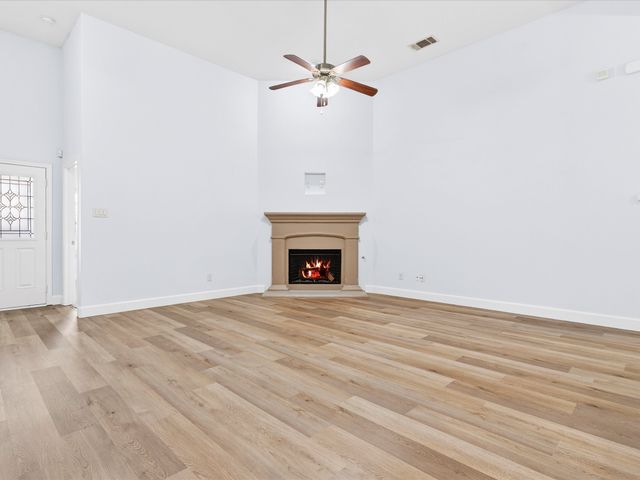 10445 Merced Lake Road, Fort Worth, TX 76177