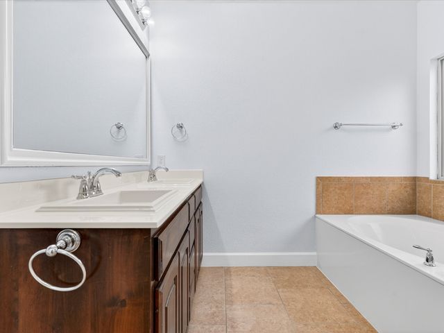 10445 Merced Lake Road, Fort Worth, TX 76177