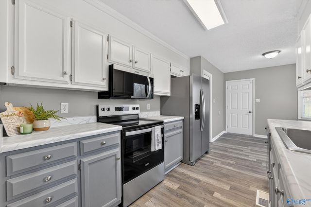 219 Stormy Drive, New Market, AL 35761