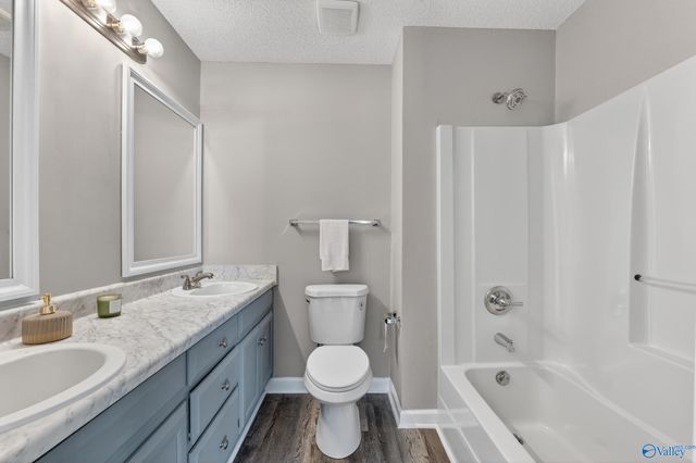 219 Stormy Drive, New Market, AL 35761