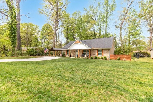 704 Archdale Drive, Lexington, NC 27292
