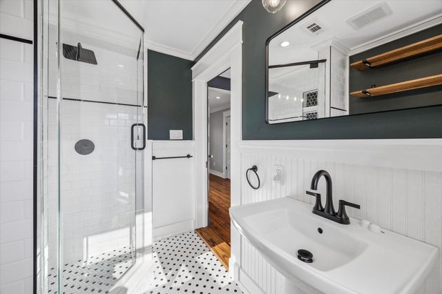 1203 Heights Boulevard, Houston, TX 77008