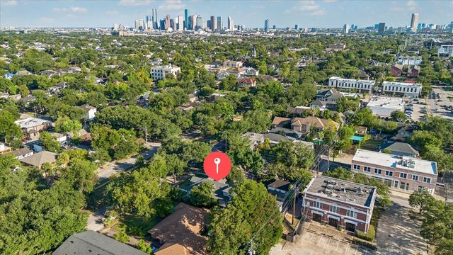 1203 Heights Boulevard, Houston, TX 77008