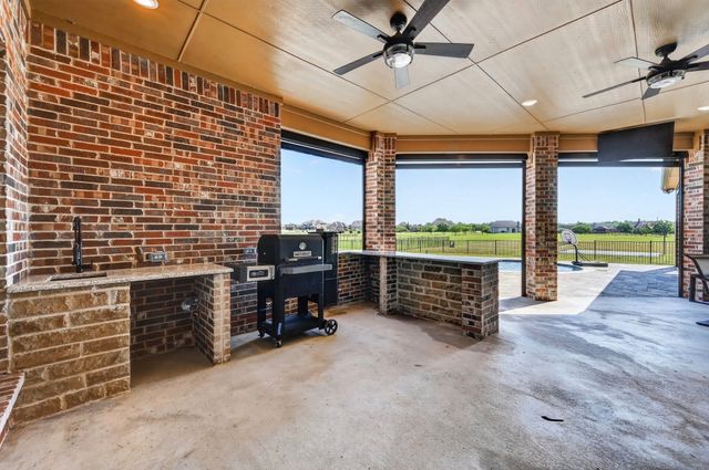 1710 Winding Creek Lane, Rockwall, TX 75032
