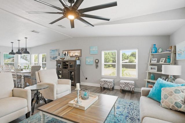 137 LAKE TARPON DRIVE 18, Palm Harbor, FL 34684