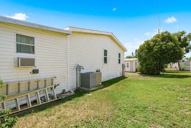 137 LAKE TARPON DRIVE 18, Palm Harbor, FL 34684