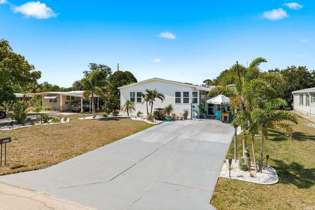 137 LAKE TARPON DRIVE 18, Palm Harbor, FL 34684