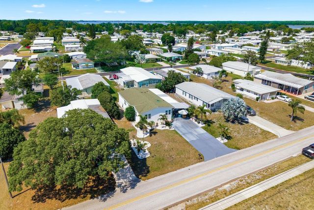 137 LAKE TARPON DRIVE 18, Palm Harbor, FL 34684