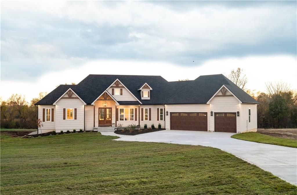 Lot 14 166th Street, Basehor, KS 66086