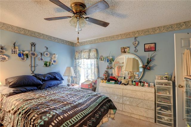 2206 13th Avenue SW, Vero Beach, FL 32962