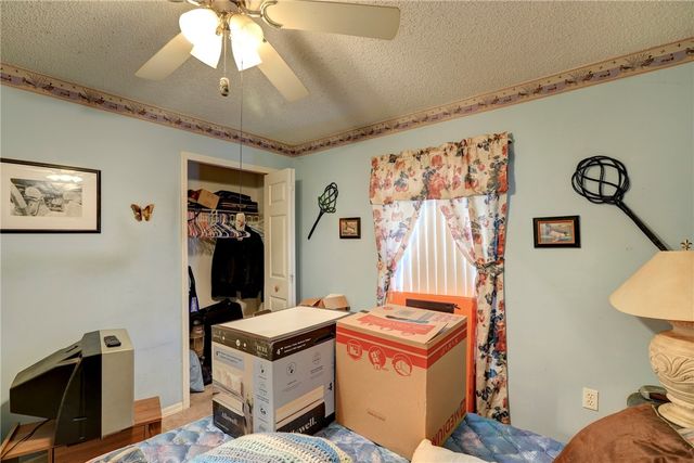 2206 13th Avenue SW, Vero Beach, FL 32962