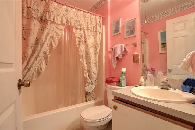 2206 13th Avenue SW, Vero Beach, FL 32962