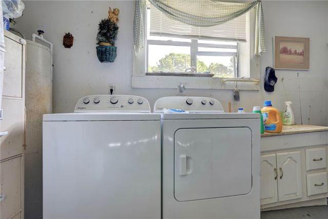 2206 13th Avenue SW, Vero Beach, FL 32962