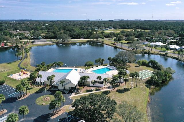 2206 13th Avenue SW, Vero Beach, FL 32962