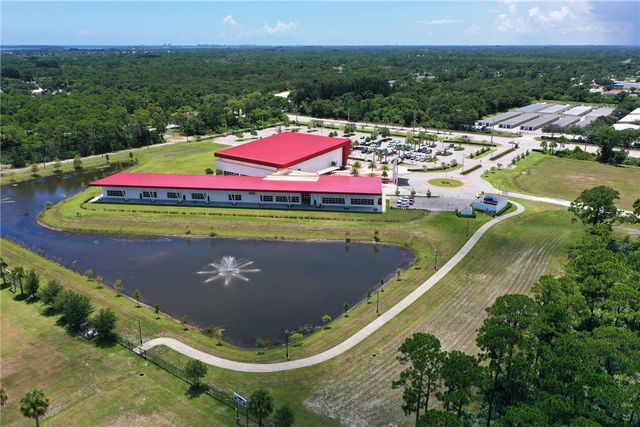 2206 13th Avenue SW, Vero Beach, FL 32962