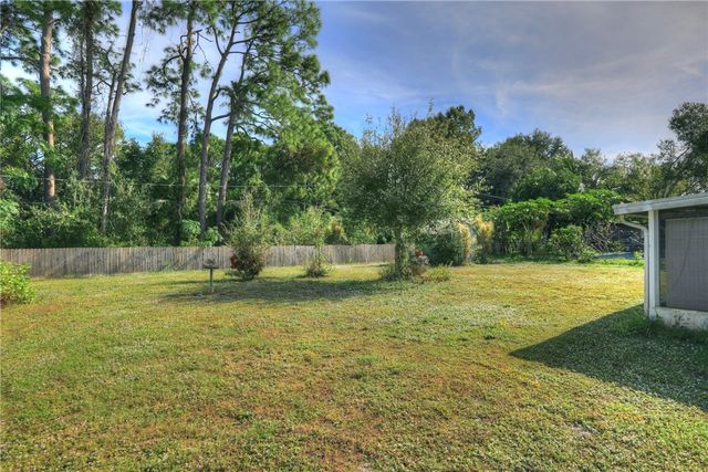 2206 13th Avenue SW, Vero Beach, FL 32962