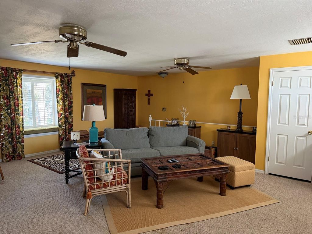Image 19 of property listing at 1114 WALD ROAD, Orlando, FL 32806