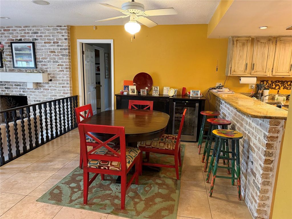 Image 7 of property listing at 1114 WALD ROAD, Orlando, FL 32806