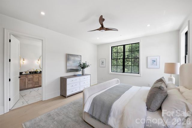 409 Queens Road 204, Charlotte, NC 28207