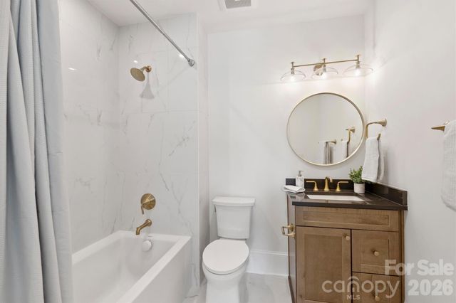 409 Queens Road 204, Charlotte, NC 28207