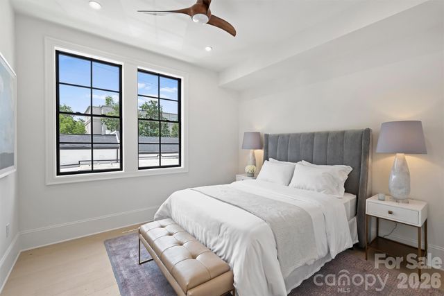 409 Queens Road 204, Charlotte, NC 28207