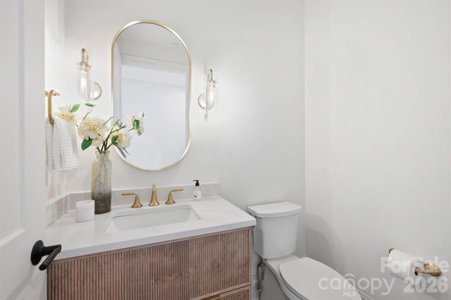 409 Queens Road 204, Charlotte, NC 28207