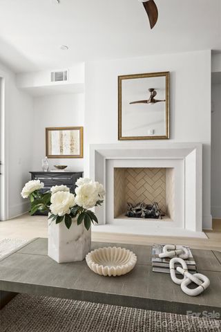 409 Queens Road 204, Charlotte, NC 28207