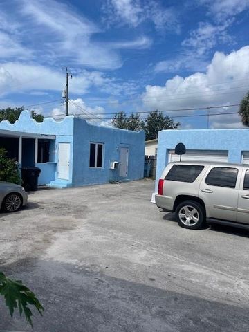 1125 N F Street, Lake Worth Beach, FL 33460