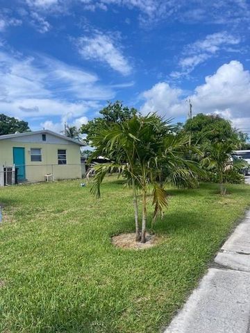 1125 N F Street, Lake Worth Beach, FL 33460