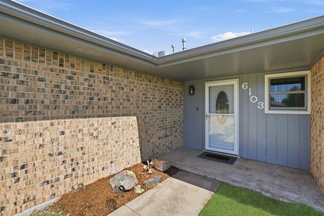 6103 SW Park Ave, Lawton, OK 73505