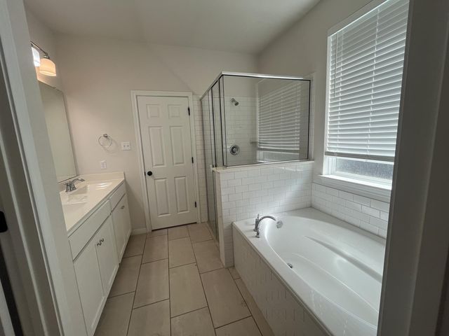 3008 Ottaviano WAY, Hutto, TX 78634