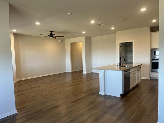 3008 Ottaviano WAY, Hutto, TX 78634