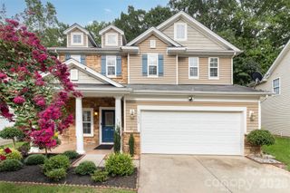 14038 Pinyon Pine Lane, Charlotte, NC 28215