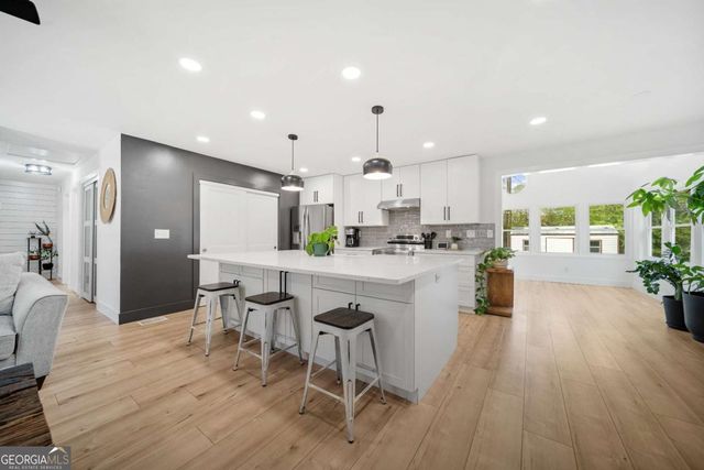 1218 Ridge Road, Lawrenceville, GA 30043