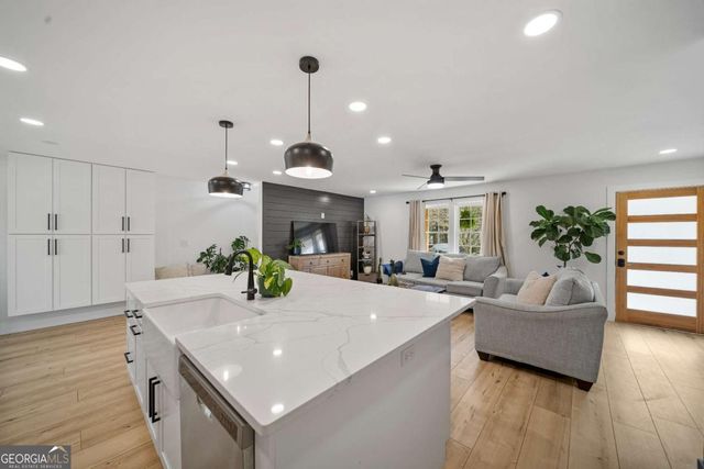 1218 Ridge Road, Lawrenceville, GA 30043