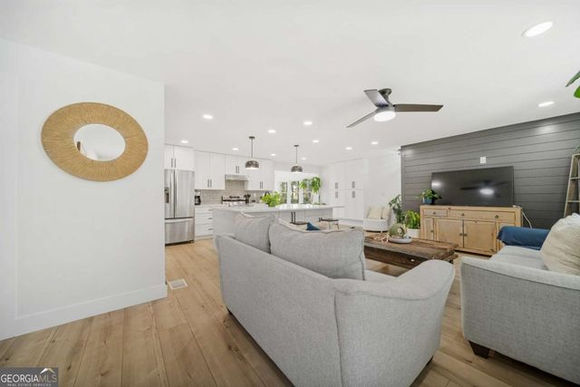 1218 Ridge Road, Lawrenceville, GA 30043