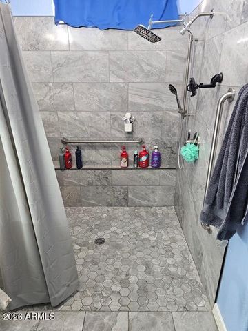 8927 E CARLTON Avenue, Mesa, AZ 85208