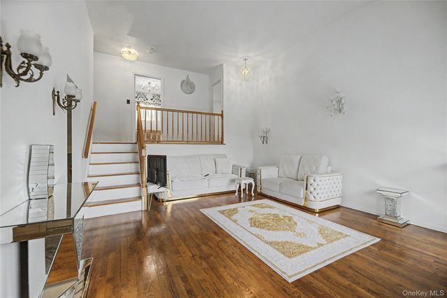 6 Westwind Road, Yonkers, NY 10710