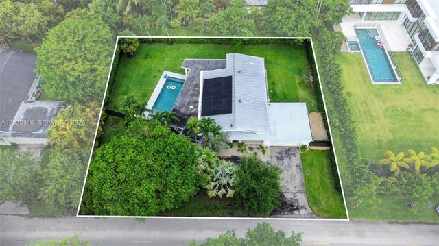 12420 SW 69th Ave, Pinecrest, FL 33156