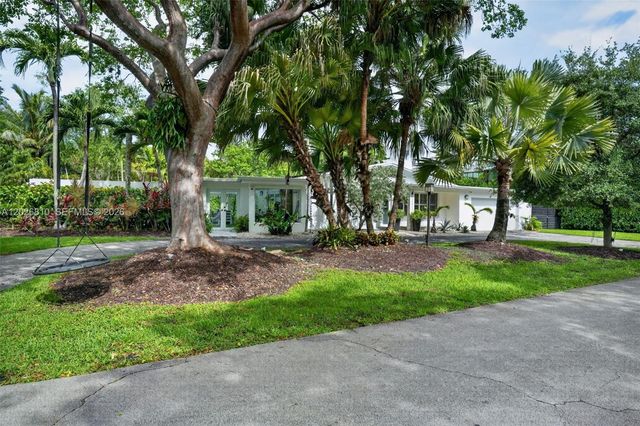 12420 SW 69th Ave, Pinecrest, FL 33156